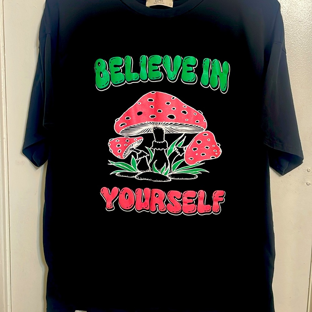 Women’s large black believe in yourself tee shirt